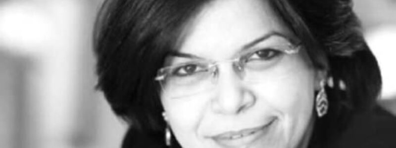 Biography Nabila Rezaïg, Artistic Director