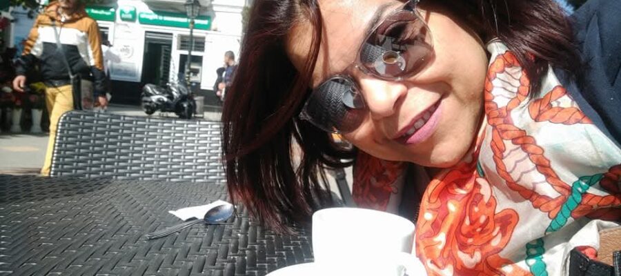 Hello… and long live cinema!