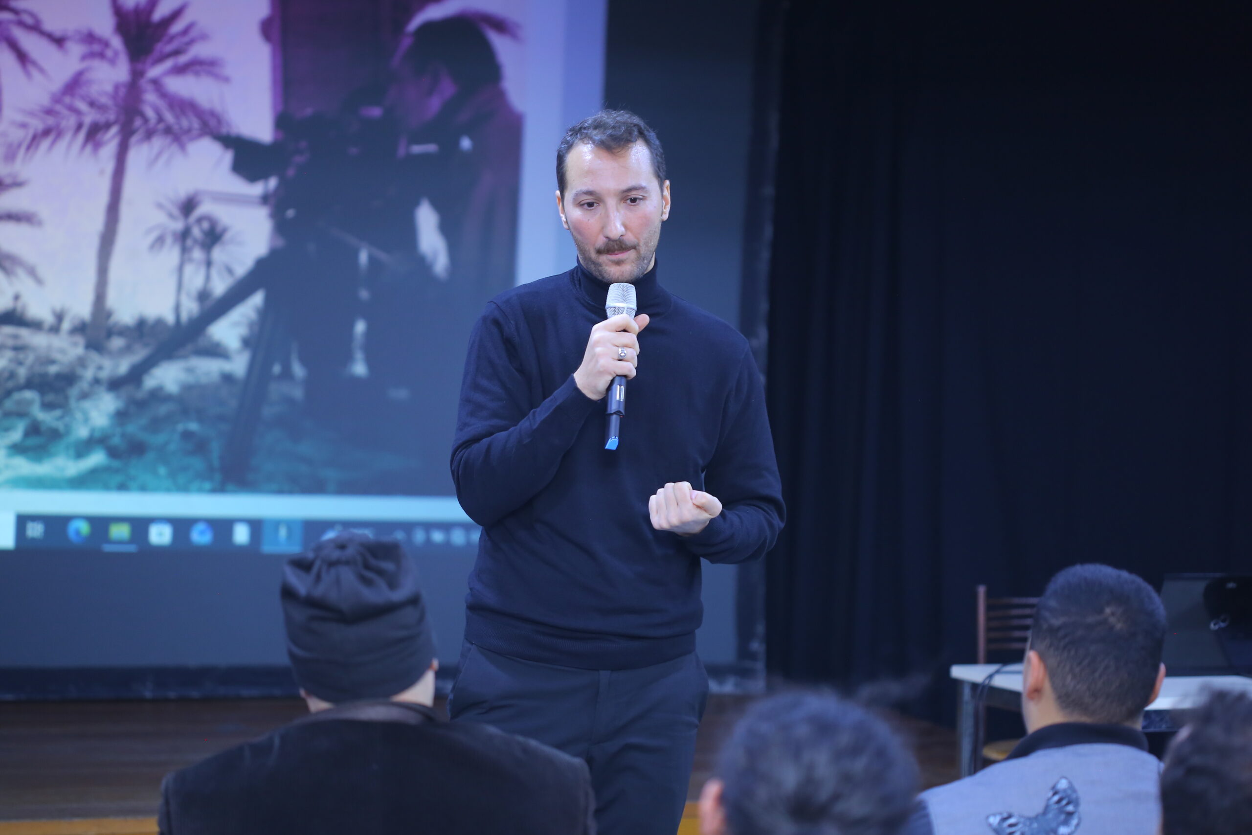 Nabil Djedouani&rsquo;s Masterclass on « The Desert Divers » The art of reviving forgotten images